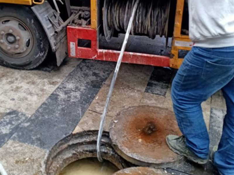 温州地区化粪池隔油池清理 环卫车抽粪 高压清洗管道